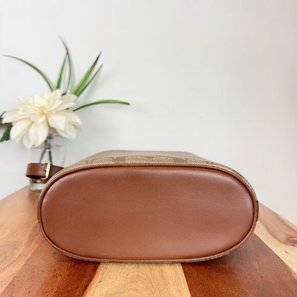 NWT Coach Sophie Bucket Bag In Signature Canvas - Picture 4 of 7